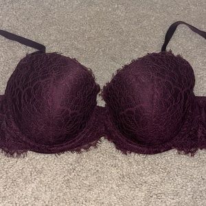 Victoria’s Secret dream angels lightly lined demi lace wire bra in maroon/purple